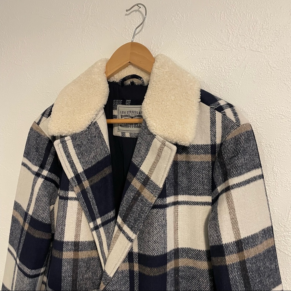 NWT Levis plaid long coat w/Sherpa detailing sizeM - Picture 2 of 7